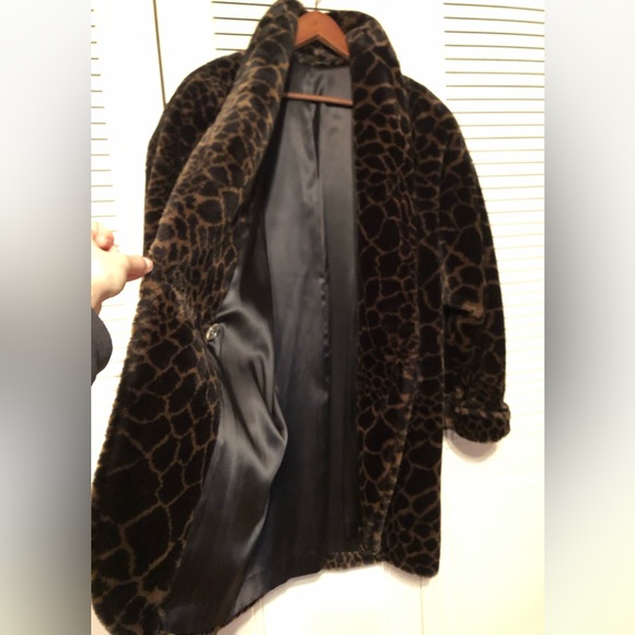 VINTAGE Animal Print Coat - Picture 5 of 7